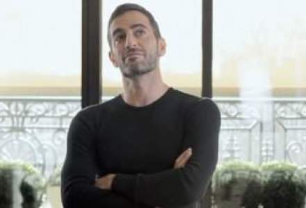 Marc Jacobs, directorul de creatie al Louis Vuitton, este noul sef pe creatie pentru Diet Coke