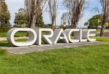 Oracle are probleme si cu cofondatorul: dat in judecata de actionari pentru o tranzactie de 9,3 miliarde de dolari