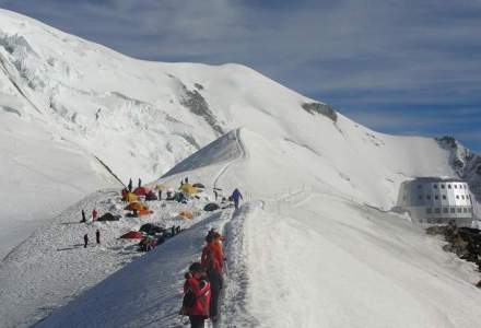 Mont Blanc sau vacanta la -15 grade care te face sa iti depasesti limitele