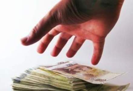 Acuzatii din dosarul fraudelor bancare raman in arest