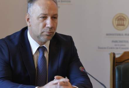Lucrarea de doctorat a procurorului general Bogdan Licu va fi verificata de plagiat. Inalta Curte i-a respins cererea de suspendare