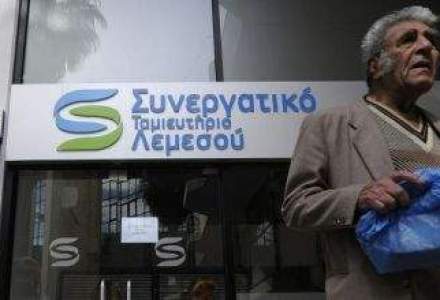 Bancile din Cipru, deschise azi numai 6 ore. Dupa care se inchid iar