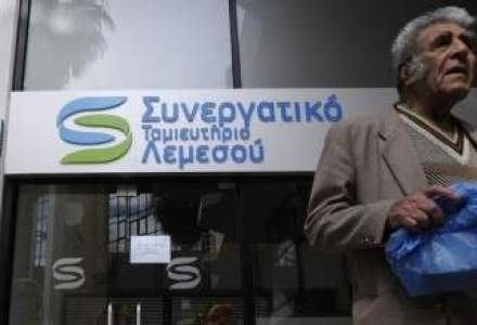 Noi victime ale crizei din Cipru: ministrul de Finante a demisionat