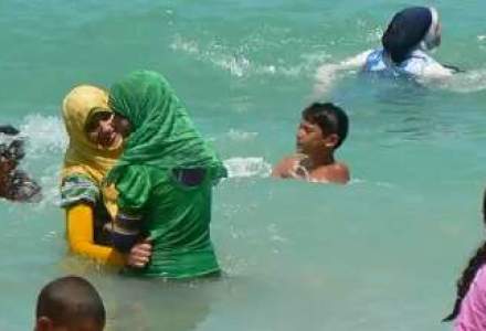 Zile de plaja dedicate exclusiv femeilor. Se intampla in Dubai