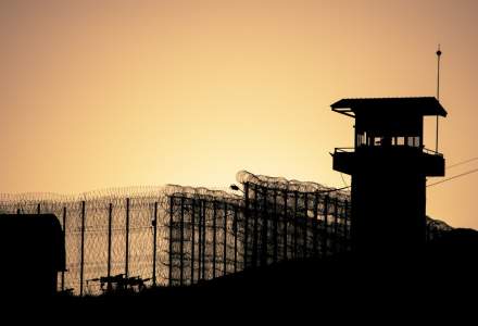 Guvernul va imprumuta 177 de milioane de euro pentru construirea a doua penitenciare