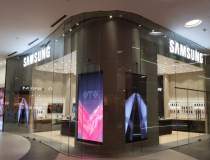 Samsung inaugureaza noul...