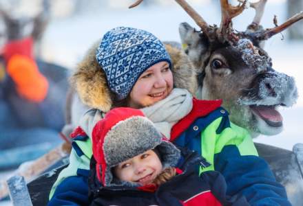 Finlanda: Tara lui Mos Craciun, intre afluenta de turisti si nemultumirea populatiei saami