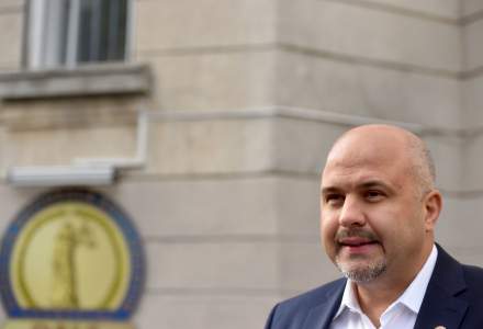 Emanuel Ungureanu (USR) anunta ca va depune la Parchetul General "o sesizare penala" in cazul pacientei arse la Floreasca