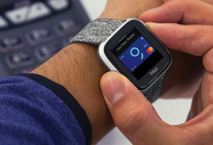 Clientii BCR pot plati acum la POS si in curand la metrou cu ceasuri inteligente dupa ce banca a incheiat parteneriate cu Fitbit Pay si Garmin Pay