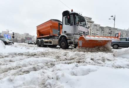 Primaria Bucuresti anunta ca este pregatita cu utilaje si material antiderapantpentru ninsori