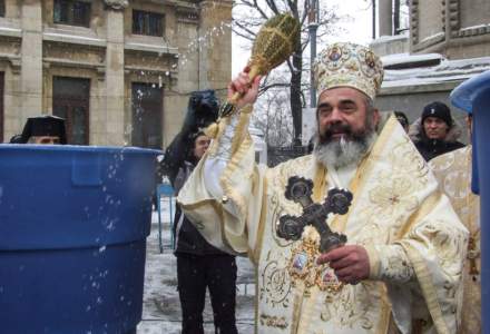 Patriarhul Daniel blocheaza depesedizarea dorita de Iohannis. Cazul Victor Opaschi
