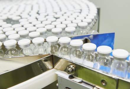 Producătorii de medicamente: Nu există goluri de aprovizionare pentru medicamentele fabricate în România, nici pericol de scumpire