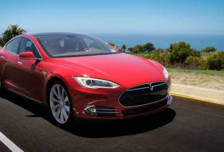 Câte mașini Tesla au plăcuțe de înmatriculare românești