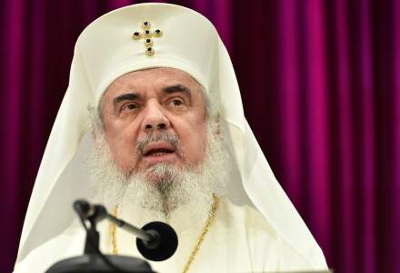 Patriarhul BOR: Regula împărtăşirii clericilor şi credincioşilor din acelaşi Sfânt Potir rămâne neschimbată