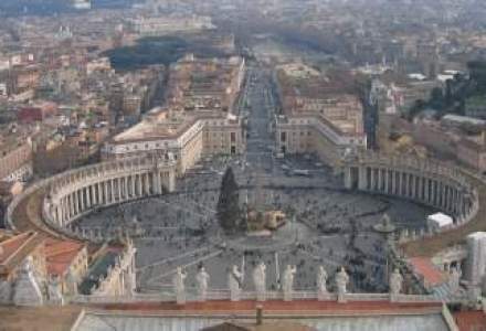 Seful Bancii Vaticanului si adjunctul sau au demisionat
