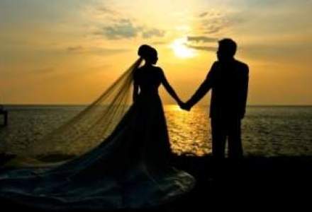 Jumatate dintre romani sunt casatoriti. 4,2% sunt divortati