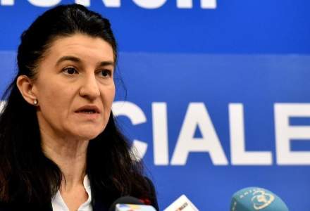 Violeta Alexandru: Angajatorii să nu apeleze din prima la clauza de forță majoră care lasă oamenii fără serviciu de a doua zi