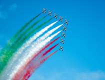 VIDEO Avioane italiene...