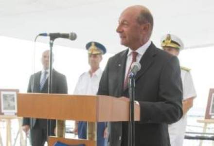 Traian Basescu sarbatoreste 37 de ani de la absolvirea Academiei. Unde are loc petrecerea