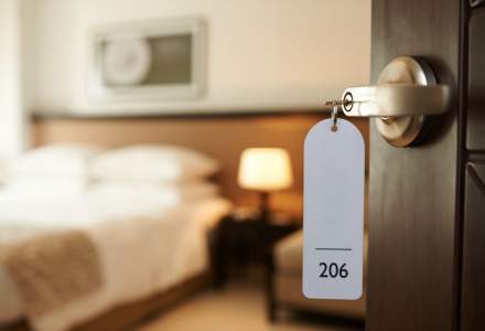 Bihor: Autorităţile vor rechiziţiona hoteluri şi pensiuni pentru a le folosi ca spaţii de carantinare