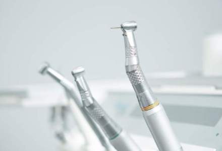 Ghid de pandemie | Clinicile Dr. Leahu au tratat circa 400 de oameni cu urgenţe dentare în ultimele două săptămâni
