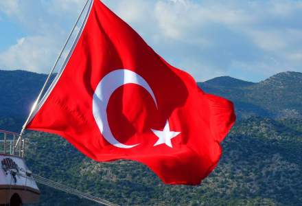 COVID-19 | Turcia impune oamenilor din 31 de orașe să NU iasă din case pentru 48 de ore