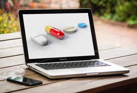 Farmacie online pe perioada COVID-19. Ce lanțuri farmaceutice îți trimit medicamentele acasă