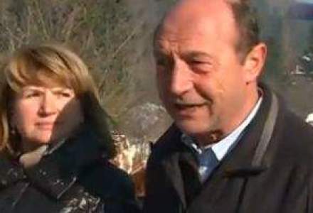 Presedintele tarii, Traian Basescu, a devenit bunic: nepotica e sanatoasa