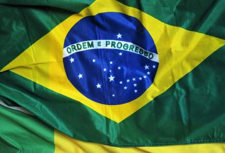 COVID-19 | Jair Bolsonaro, președintele brazilian, l-a concediat pe ministrul Sănătății pentru că a îndemnat oamenii să păstreze distanțarea socială