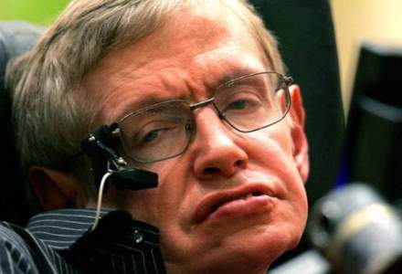 Ventilatorul folosit de Stephen Hawking, donat pentru pacienţii cu COVID-19