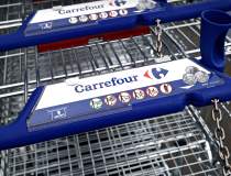 Carrefour înjumătățește...