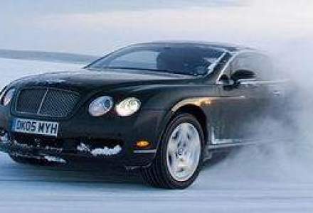 Bentley organizeaza drive test pe gheata in Finlanda pentru 9.000 euro