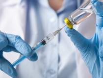 OMS: Un vaccin anti-Covid,...