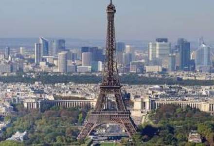 Strainii bogati cumpara proprietati de lux la Paris, de unde francezii pleaca din cauza taxelor