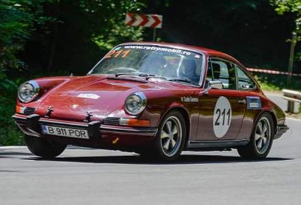 Centrul Porsche Bucuresti are expus un 911 vechi de 40 de ani