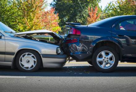 Românii se feresc de daune: verifică, în medie, 285 de mașini second-hand pe zi pe site-ul RAR