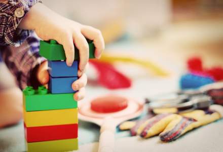 Retailul de jucării: Cum impulsionează închiderea școlilor și a grădinițelor vânzările de produse pentru copii