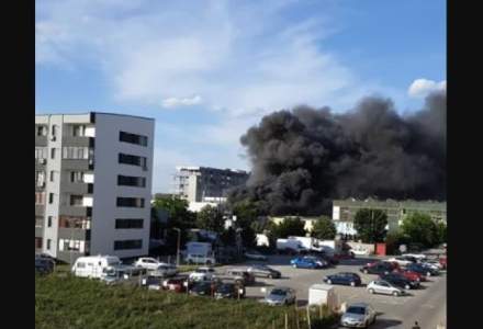 Ro-Alert: Incendiu major în București cu degajări masive de fum