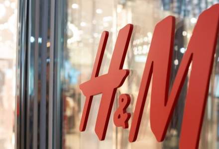 H&M, lovită puternic de coronavirus: Vânzările s-au înjumătățit
