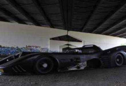 FOTO VIDEO Batmobilul, celebra masina a eroului din Gotham City, va fi licitat
