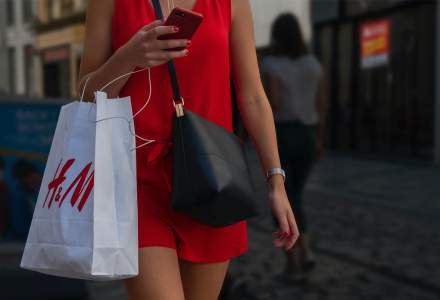 H&M va închide 170 de magazine în 2020, din cauza crizei Covid-19