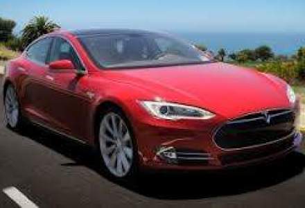 Tesla Motors incearca sa evite o investigatie a guvernului SUA privind siguranta Model S
