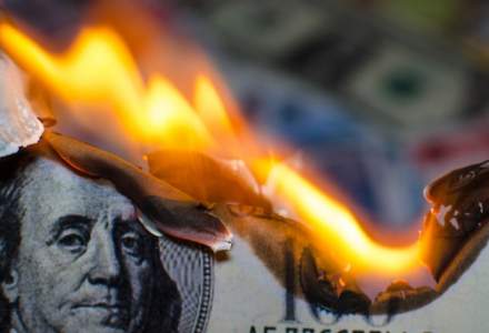 Saxo Bank: Riscăm o devalorizare totală a dolarului, mai rău ca după cel de-al Doilea Război Mondial