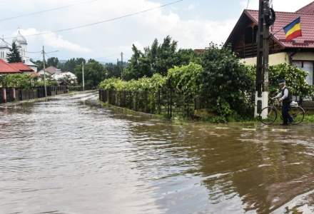 Guvernul alocă 353 milioane lei localităților afectate de inundații din 14 județe