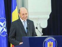 Basescu arunca bomba din...