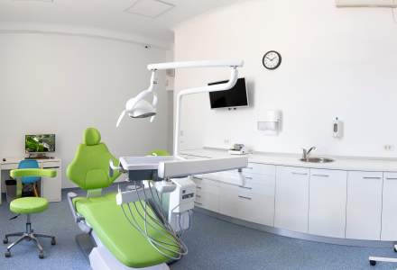 În București s-a deschis o clinică socială de stomatologie, destinată pacienților fără venituri sau cu venituri mici