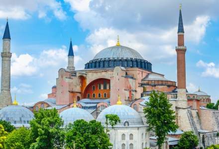 Încă o biserică bizantină din Turcia, transformată în moschee, după Hagia Sofia