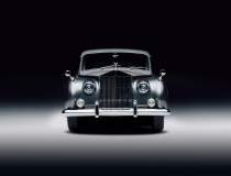 FOTO | Bătrânul Rolls-Royce...