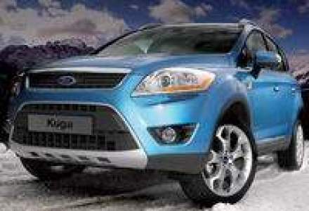 SUV-ul Ford Kuga pe benzina vine la un pret de 23.490 euro fara TVA