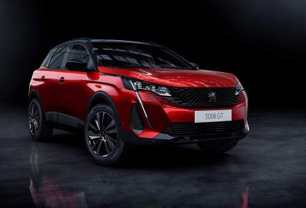 Peugeot 3008 primește un look nou și versiuni plug-in hybrid